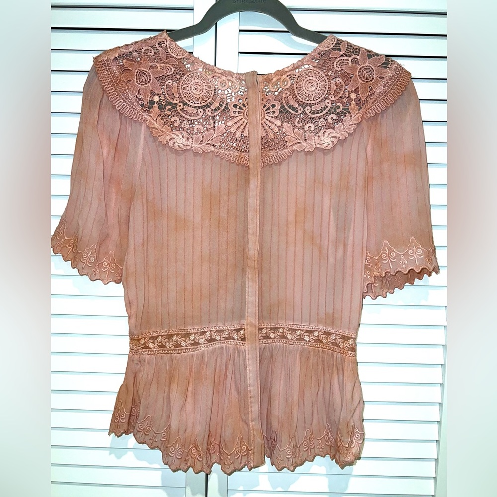 LoveShackFancy Dusty Rose Lace Blouse | Romantic Boho Peplum Top fits 2-4 Small - Picture 5 of 6